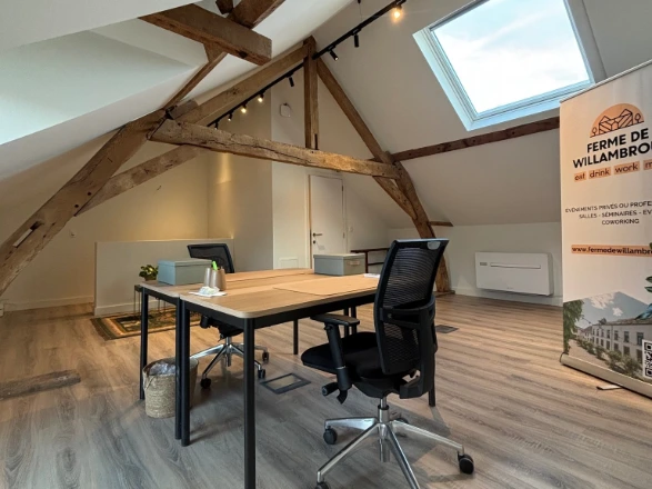 Bureau privatif fermé et meublé à louer à Nivelles